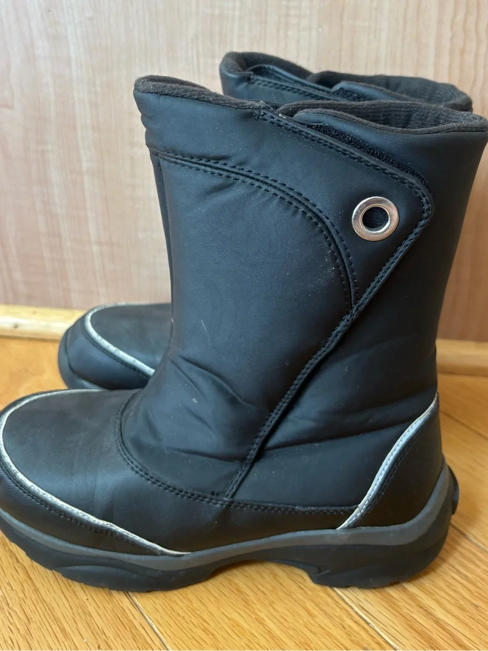 Lands’ End Black Youth Boys Size 4M Snow Boots Insulated